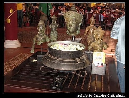 微笑高棉–Day 2–午餐：湄公河大餐廳