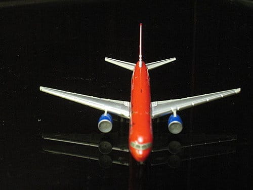遠東航空 B757-200尊榮無限彩繪機