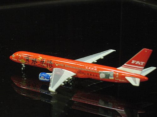 遠東航空 B757-200尊榮無限彩繪機