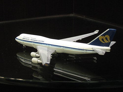 華信航空 B747-400