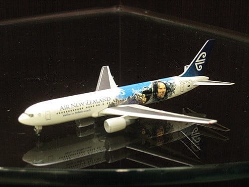 紐西蘭航空 B767-300ER魔戒彩繪機:亞拉岡與亞玟 - 第2張圖 紐西蘭航空 B767-300ER魔戒彩繪機:亞拉岡與亞玟