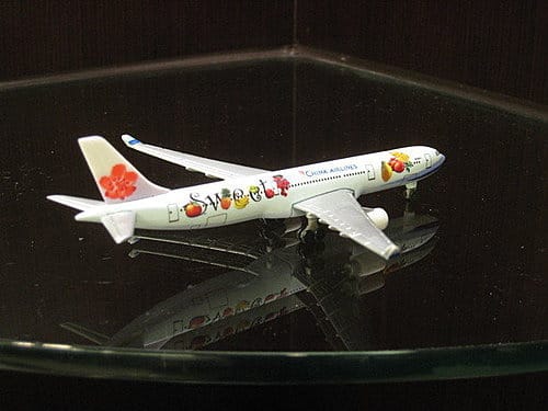 中華航空 A330-300水果彩繪機