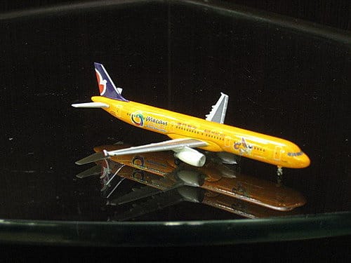 澳門航空 A321 2005年東亞運彩繪機