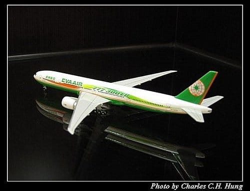 長榮航空 B777-300ER波浪彩繪機