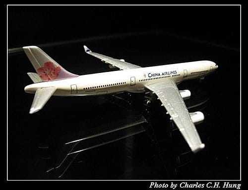 中華航空 A340-300