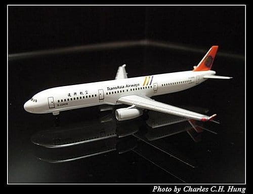 復興航空 A321-100