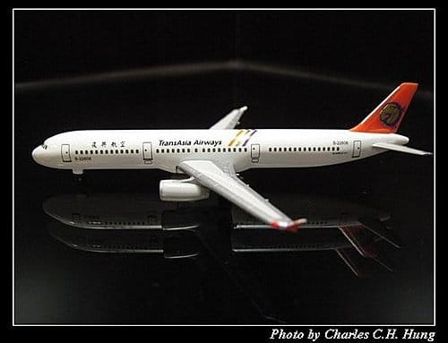 復興航空 A321-100