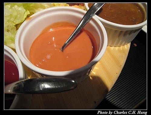 台北新店–抱飲抱食