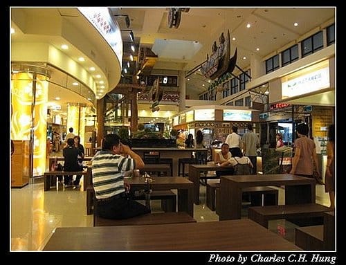 南投市–南投服務區美食街