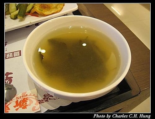 南投市–南投服務區美食街