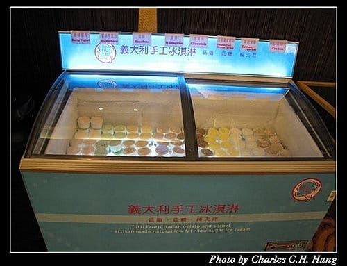 台北市–六福皇宮東西燴