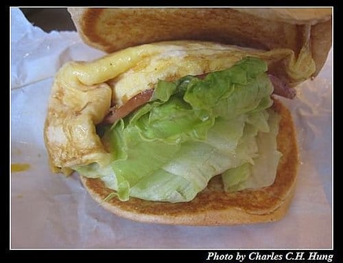 新竹竹北–摩斯漢堡元氣早餐（高鐵新竹店）