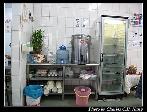 台北市–牯嶺街乾麵