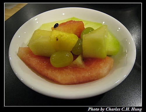 荷德比法–Day 3–Holiday Inn早餐
