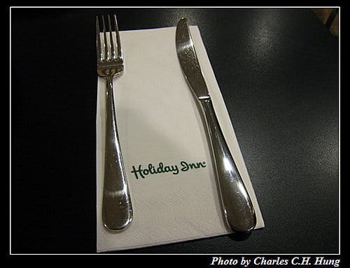 荷德比法–Day 3–Holiday Inn早餐