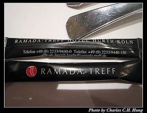 荷德比法–Day 4–RAMADA早餐