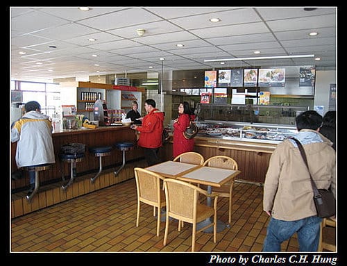 荷德比法–Day 4–高速公路休息區：Carestel Restaurant