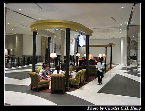 台北市–Starbucks 星巴克（BELLAVITA門市）