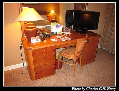 荷德比法–Day 5–Radisson Hotel Charles de Gaulle Airport