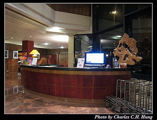 荷德比法–Day 5–Radisson Hotel Charles de Gaulle Airport
