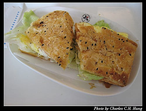 高雄市–羅多倫咖啡（高雄新光店）