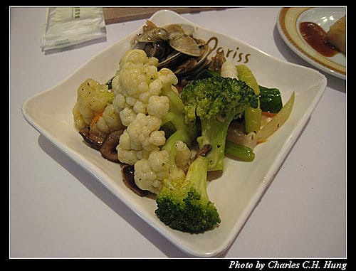 高雄市–饌巴黎國際百匯連鎖餐廳（高雄夢時代會館）