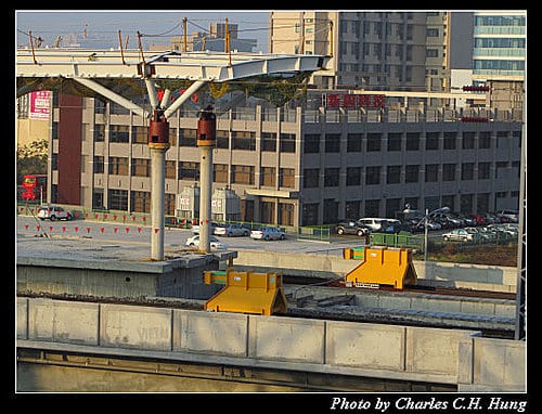 台鐵六家站施工現況–20101220
