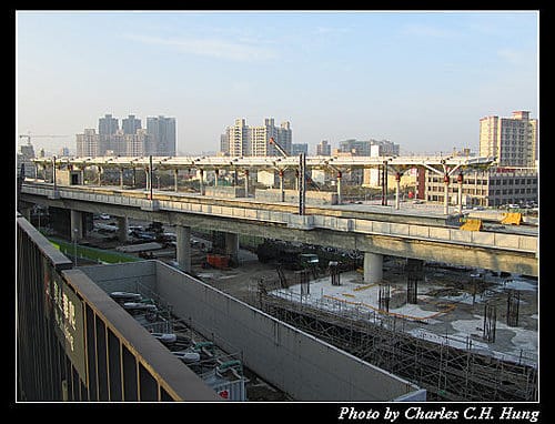 台鐵六家站施工現況–20101220