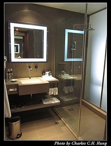 桃園大園–華航諾富特飯店（Novotel Taipei Taoyuan International Airport）標準客房（Standard Room）