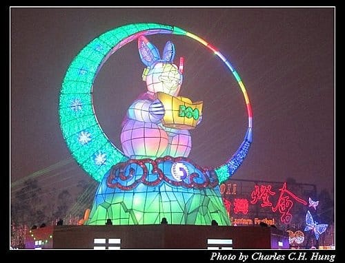 苗栗竹南–擠到爆卻很精彩的2011台灣燈會