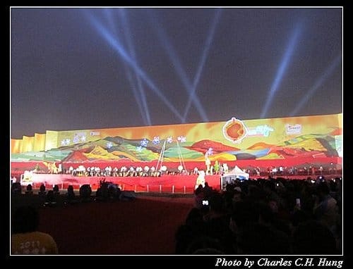 苗栗竹南–擠到爆卻很精彩的2011台灣燈會