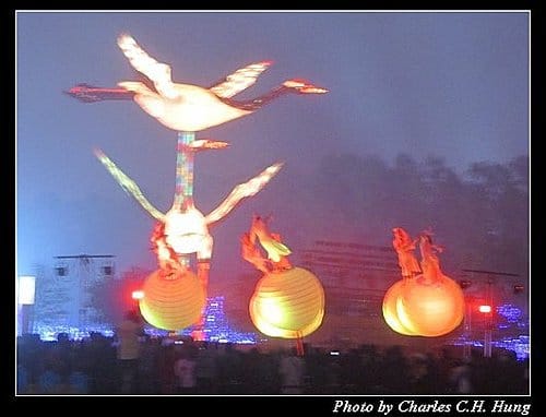 苗栗竹南–擠到爆卻很精彩的2011台灣燈會