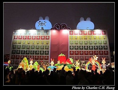 苗栗竹南–擠到爆卻很精彩的2011台灣燈會