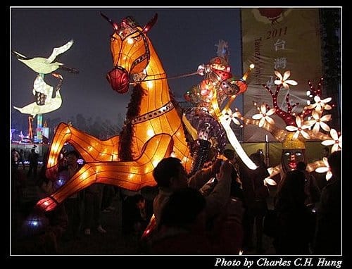 苗栗竹南–擠到爆卻很精彩的2011台灣燈會