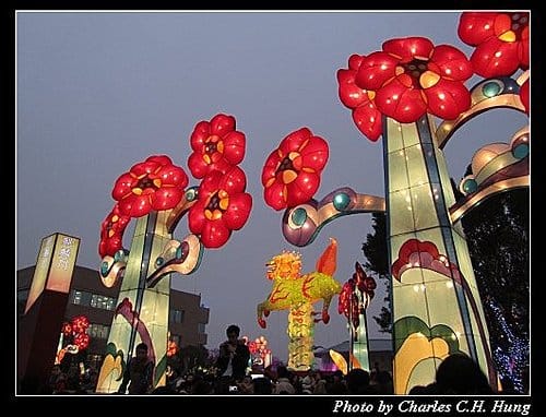 苗栗竹南–擠到爆卻很精彩的2011台灣燈會