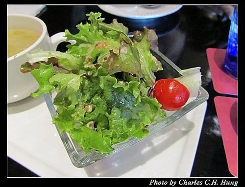 台北市–紅色繽氛