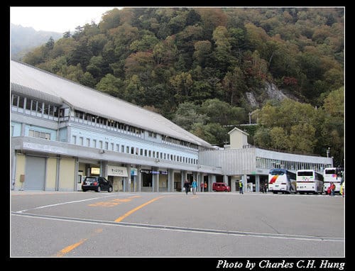 立山黑部–Day 3–黑部水壩–＞扇澤車站（山路電動巴士）