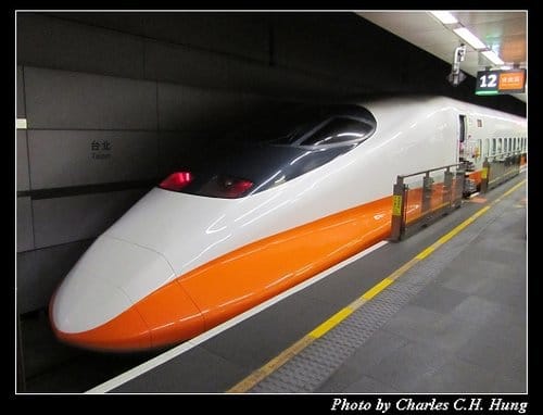 台灣高鐵第一組營運列車