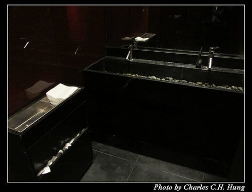 北越下龍灣–Day 4–晚餐：NINETEEN 11 RESTAURANT & BAR – HANOI OPERA HOUSE