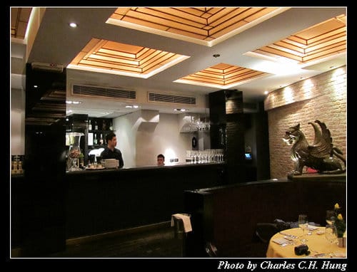 北越下龍灣–Day 4–晚餐：NINETEEN 11 RESTAURANT & BAR – HANOI OPERA HOUSE