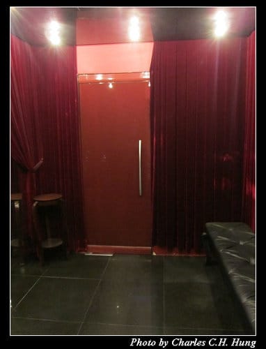 北越下龍灣–Day 4–晚餐：NINETEEN 11 RESTAURANT & BAR – HANOI OPERA HOUSE