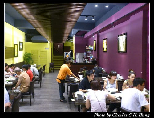 新竹竹北–誠記越南麵食館：犇越南洋料理（竹北旗艦店）（已結束營業）