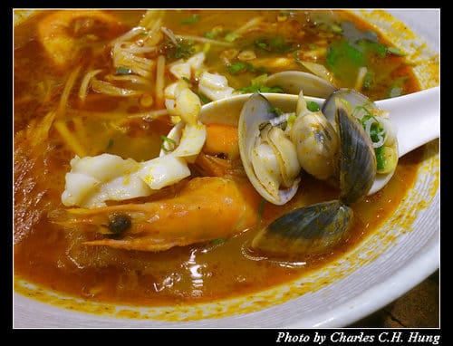 新竹竹北–誠記越南麵食館：犇越南洋料理（竹北旗艦店）（已結束營業）