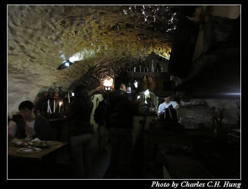 奧地利捷克–Day 4–午餐：Krčma v Šatlavské 地窖餐廳