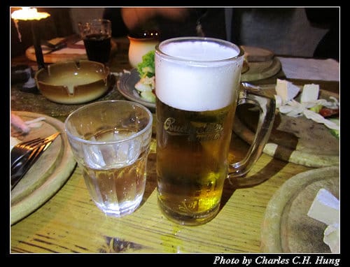 奧地利捷克–Day 4–午餐：Krčma v Šatlavské 地窖餐廳