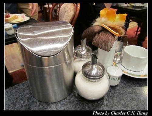 奧地利捷克–Day 5–飯店早餐：Café de Paris