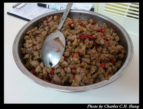 台北市–咕咕麻油雞、麻辣臭豆腐