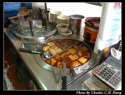 台北市–咕咕麻油雞、麻辣臭豆腐