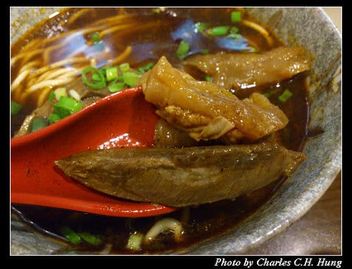 台北市–川味老張牛肉麵（南昌店）（已結束營業）