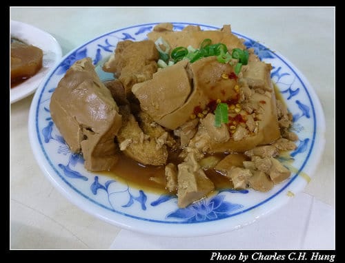 嘉義市–噴水雞肉飯（總店）
